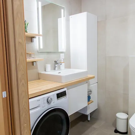 Modern Niidu * Parnu